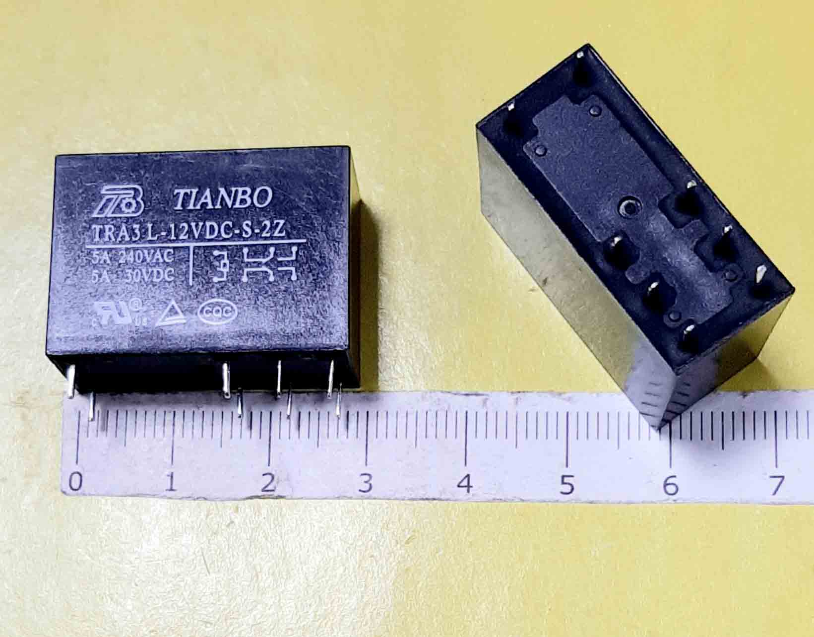 Реле TRA3 L-12VDC-S-2Z 5A (на 2 группы)